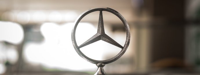 Kontraktion bei Mercedes-Benz, Logitech ohne Impulse und HSBC verliert Quinn - BÖRSE TO GO