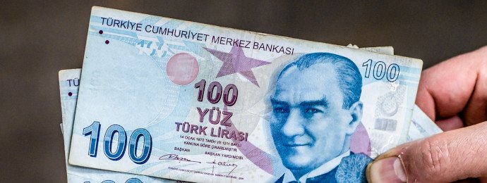 Türkische Lira nach erneuter Zinssenkung schwach – Turkcell und Garantibank stürzen ab