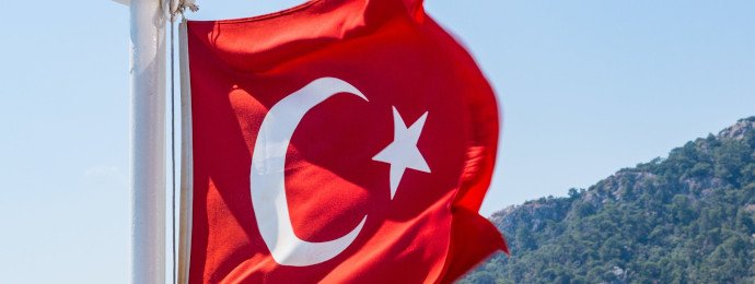 Türkische Lira weiter unter starkem Abwertungsdruck – Garantibank im Blick