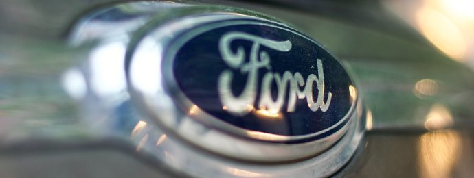 Ford schlägt Tesla, Alibaba besser als befürchtet und Autodesk überrascht positiv - BÖRSE TO GO