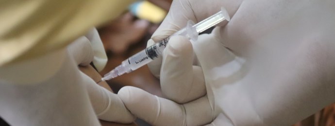 Die ersten Corona-Impfstoffe von BioNTech sind in China eingetroffen und die Anleger hoffen darauf, dass es noch deutlich mehr werden - Newsbeitrag